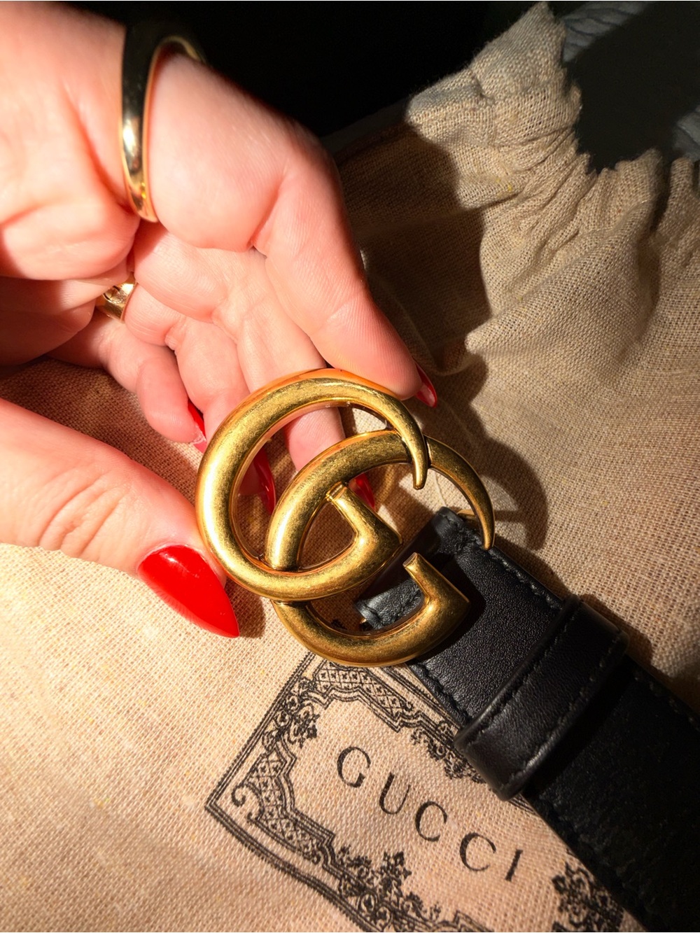 Gucci Black Leather Belt with Gold Double G Interlocking Buckle - Picture 5 of 5